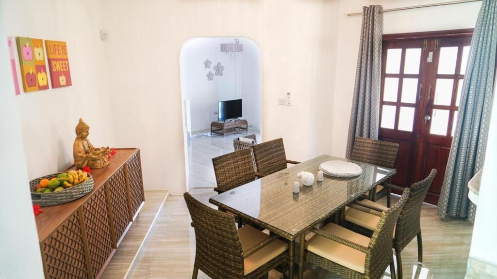 Ogumka, Self Catering , Beoliere, Mahe 호텔 빅토리아 외부 사진